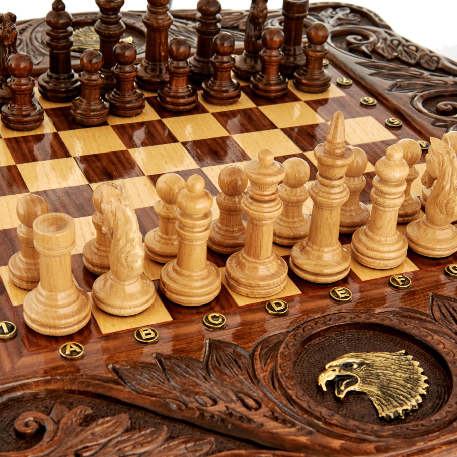 Стол ломберный Шахматы резные "Гордый орел" 60 купить в Ростове-на-Дону