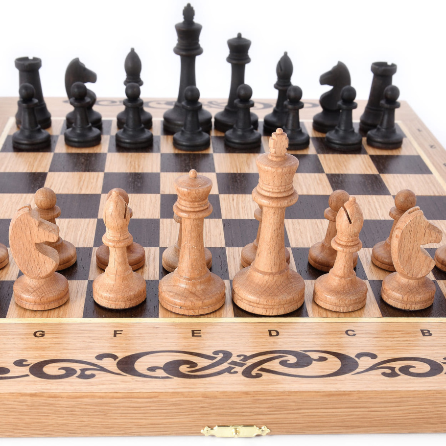 Шахматы + нарды резные "Блокер" дуб, WoodGames купить в Ростове-на-Дону